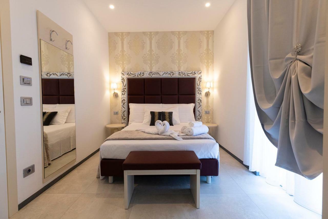 Single Room Private Bathroom