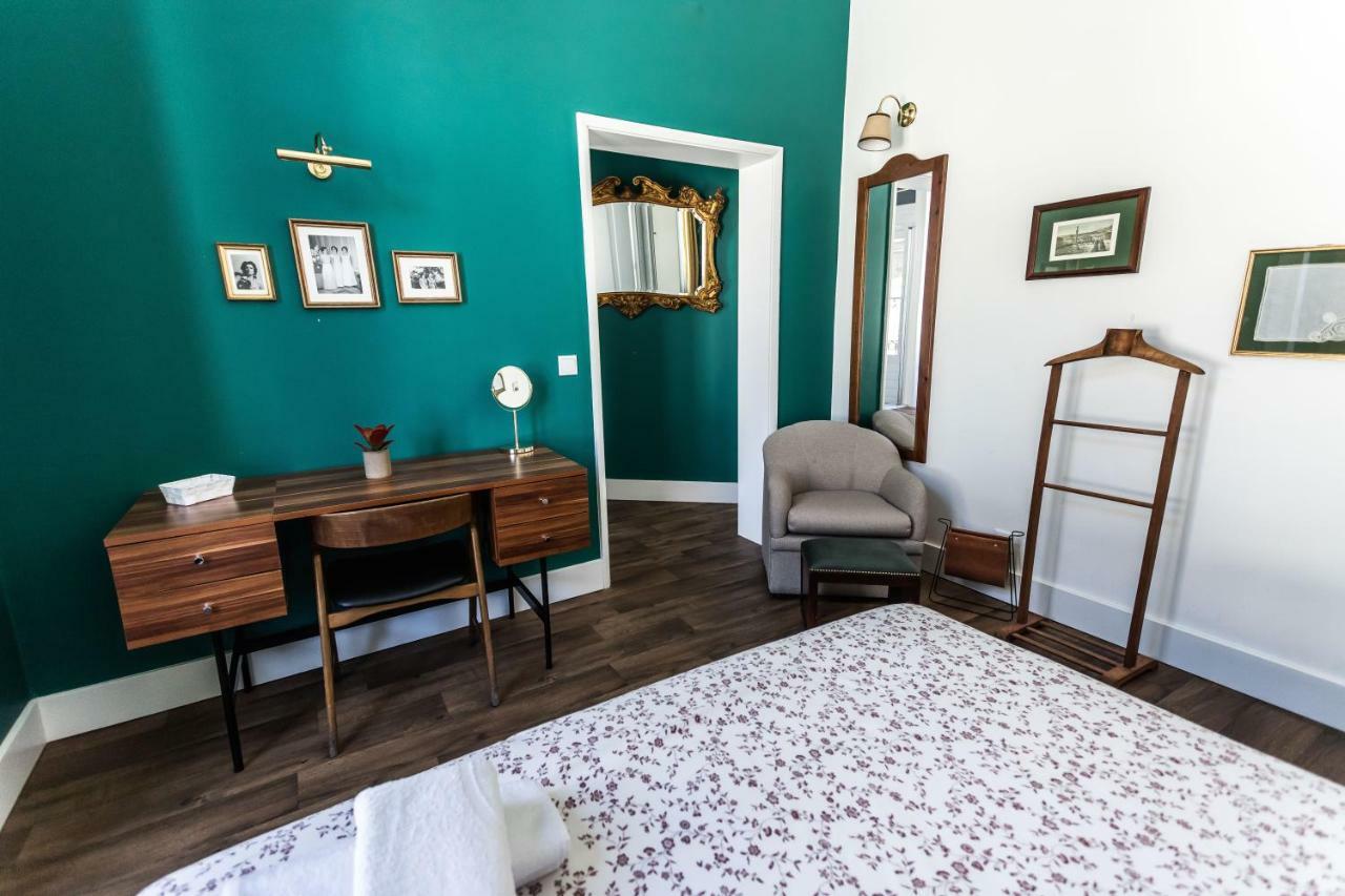 Superior Double Room with Balcony and City View,847027769:JPEG