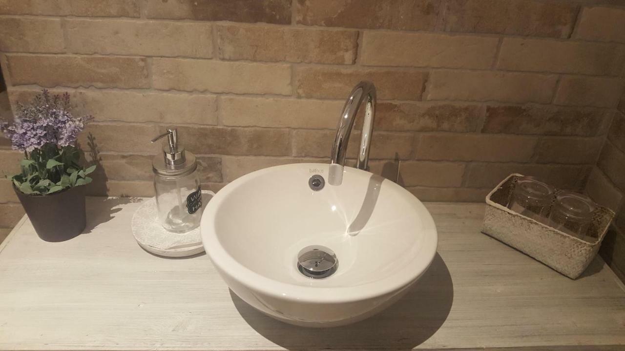 Double Room with Private Bathroom,854364002:JPEG