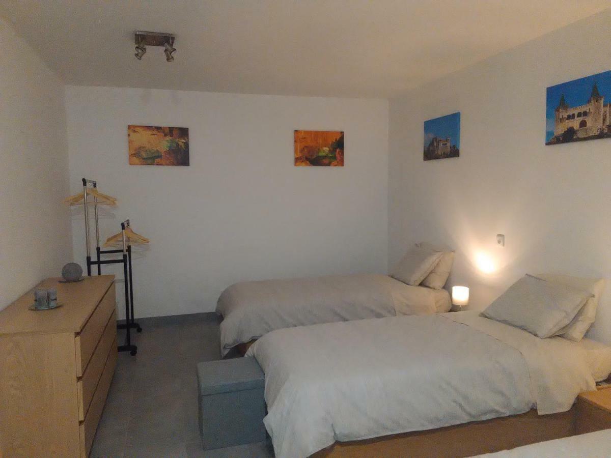 Quarto Twin