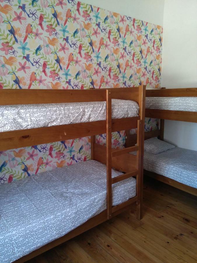 Beliche em Quarto Dormitório Misto com 10 Camas