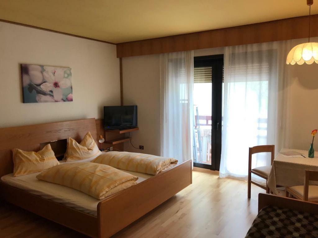 Studio Apartment,1062466234:JPEG