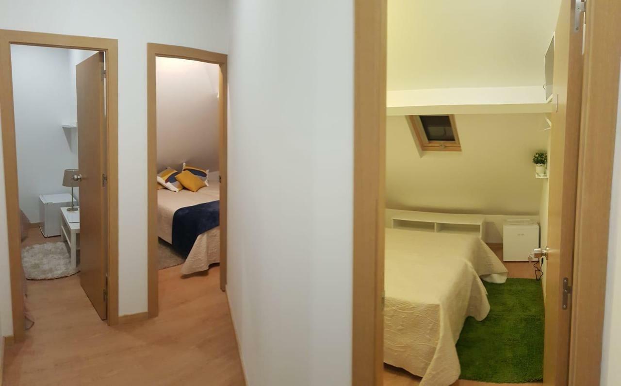 Quarto Twin Standard com Casa de Banho Partilhada