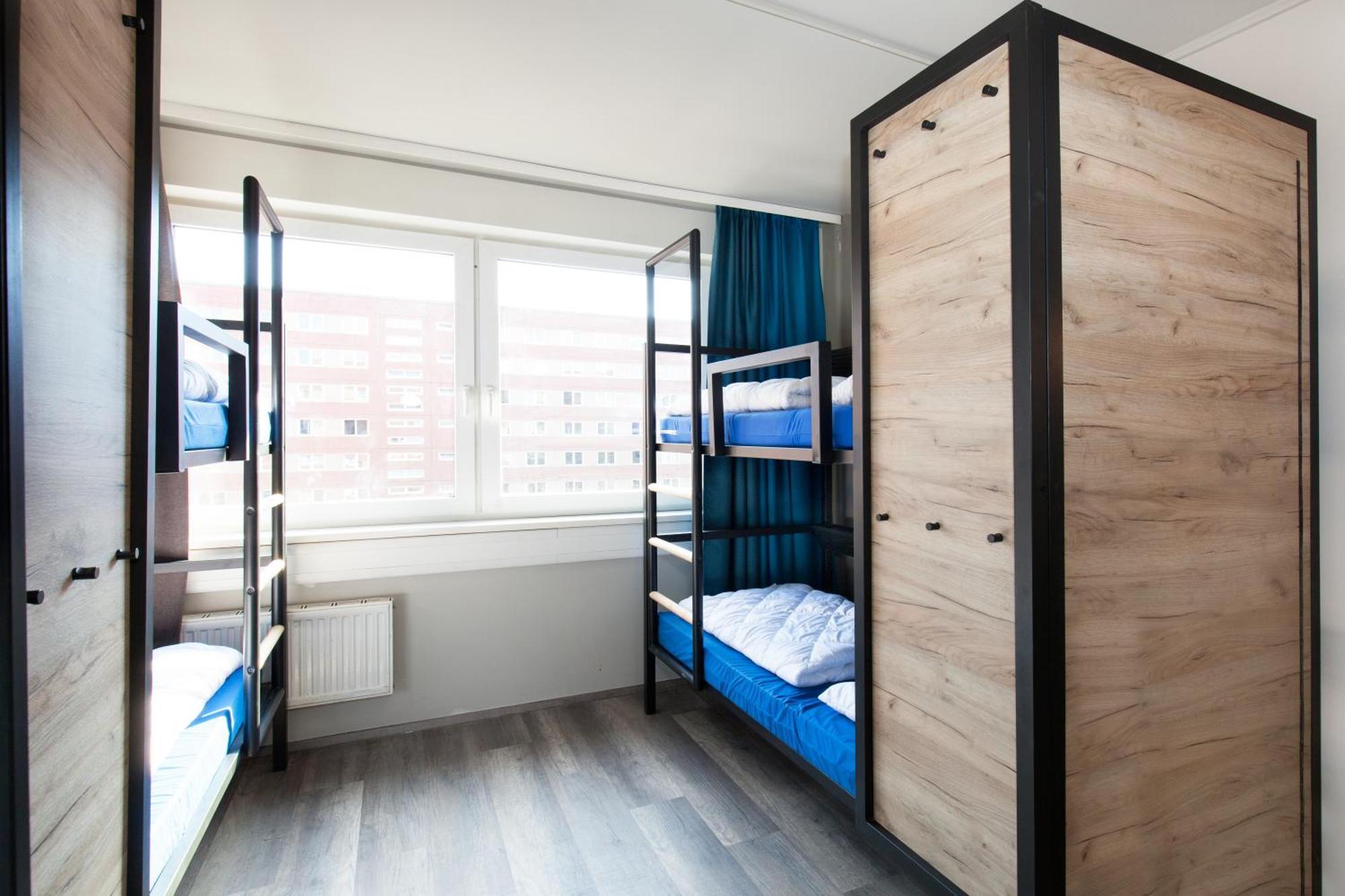 Six-Bed Room,1592046990:JPEG