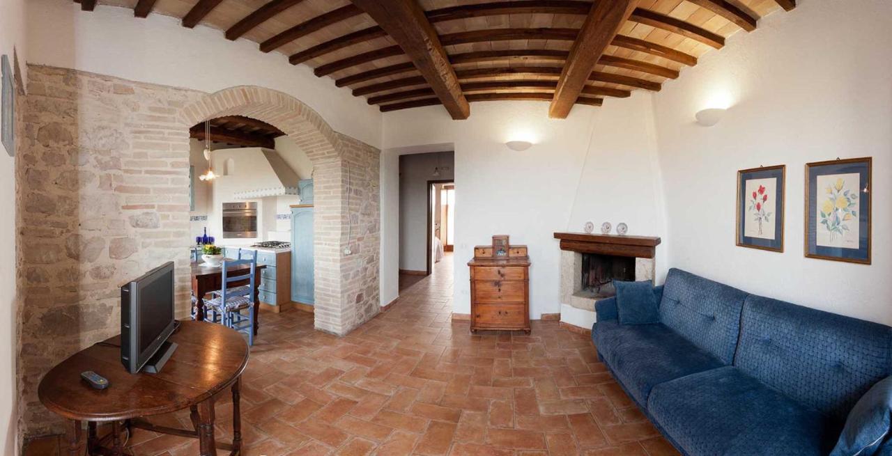 One-Bedroom Apartment with Patio,917600380:JPEG