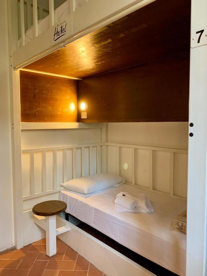 Single Bed in Female Dormitory Room,931754782:JPEG