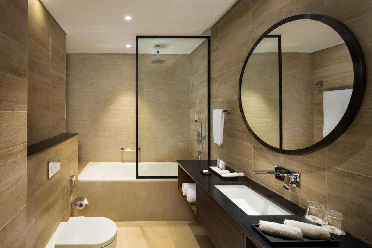 One-Bedroom Apartment,940706410:JPEG