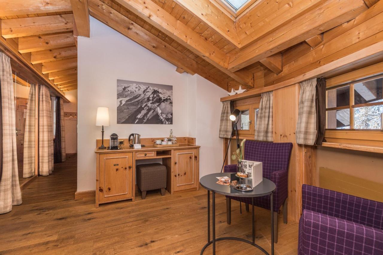 Chalet Suite with separate Bedrooms and Balcony,957761899:JPEG