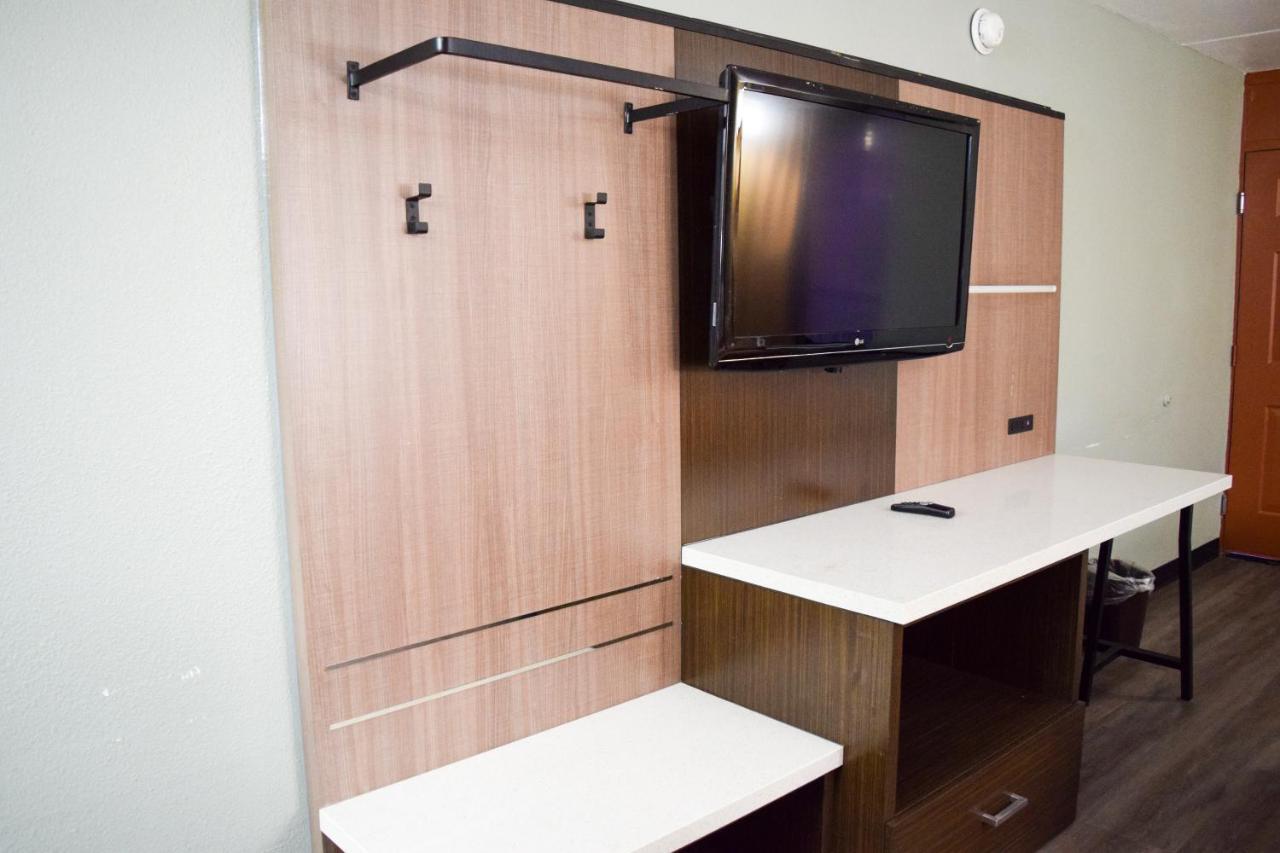 Double Room with Two Double Beds - Non-Smoking
