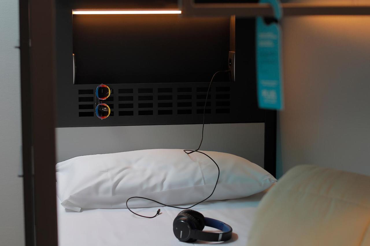 Bed 4-Bed Mixed Dormitory Room