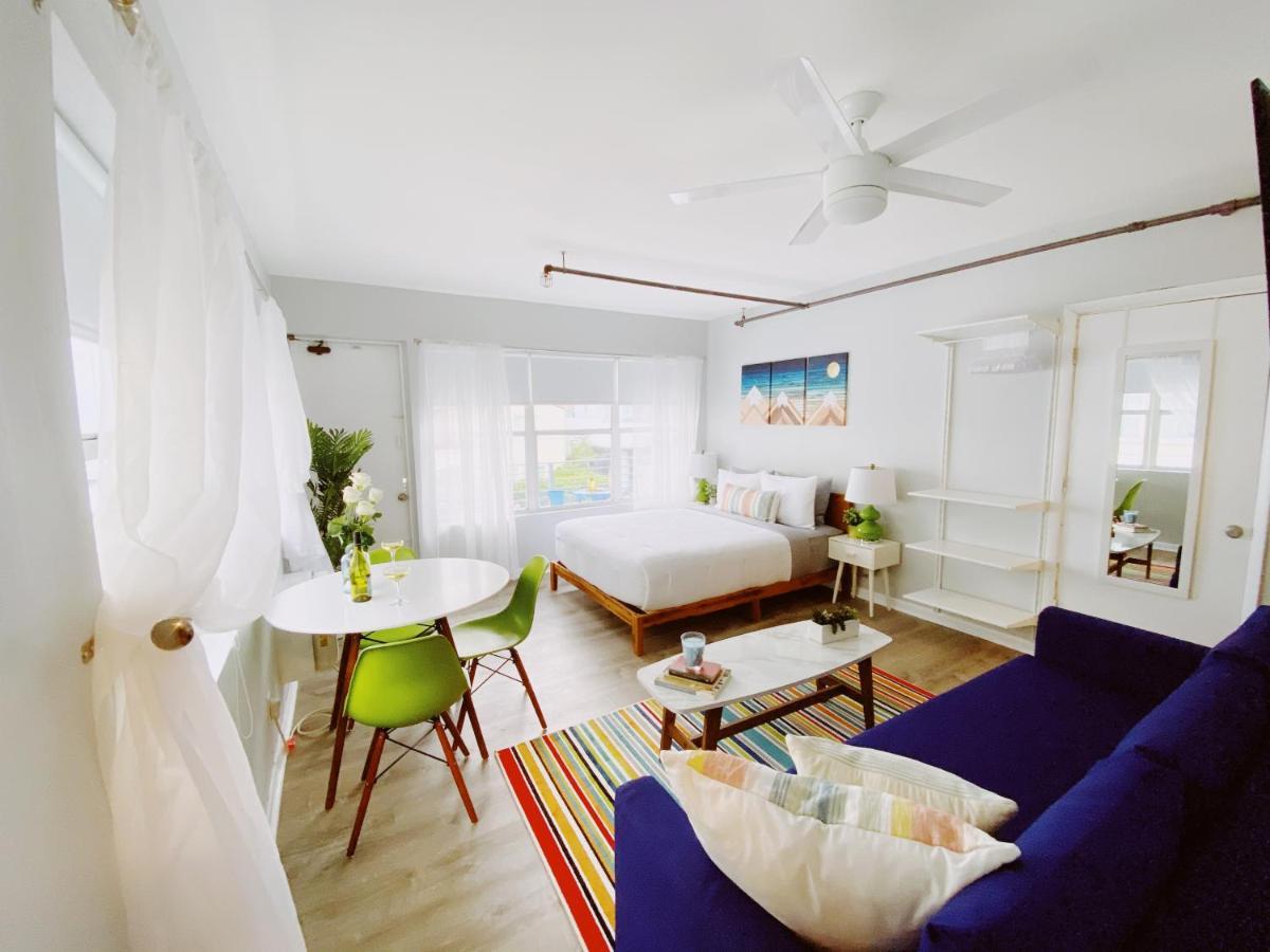 Apartment mit Balkon