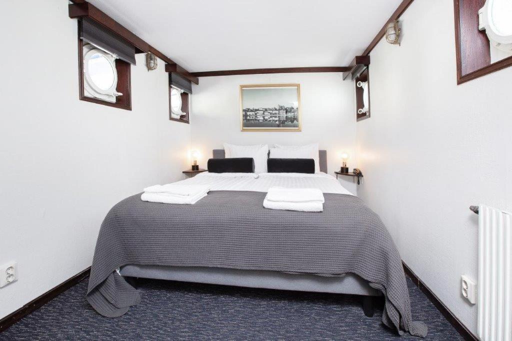 Suite with Sea View,1031945005:JPEG