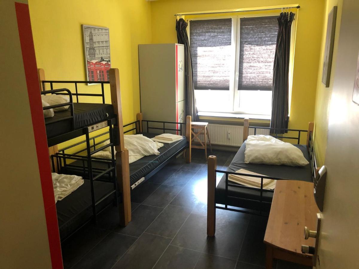 Bed in 4-Bed Dormitory Room (mixed)