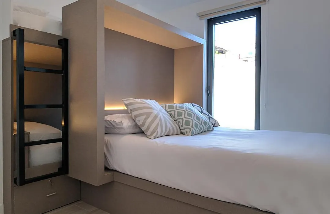 Broz Hostel-1
