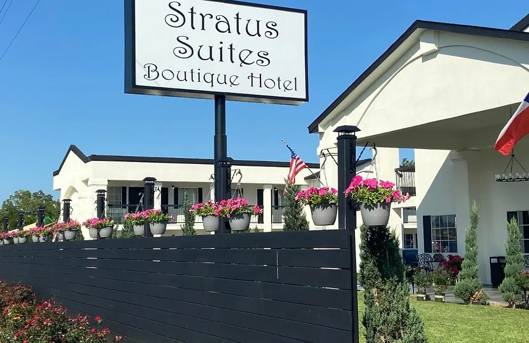 Stratus Suites Boutique Hotel-1