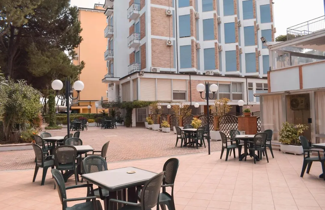 Hotel Zeus-1