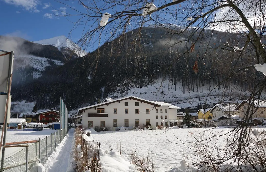 Jugendherberge Bad Gastein-1