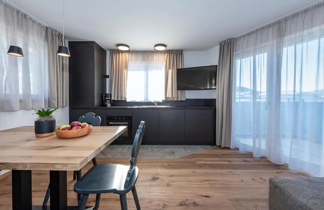 Guesthouse Plose-1