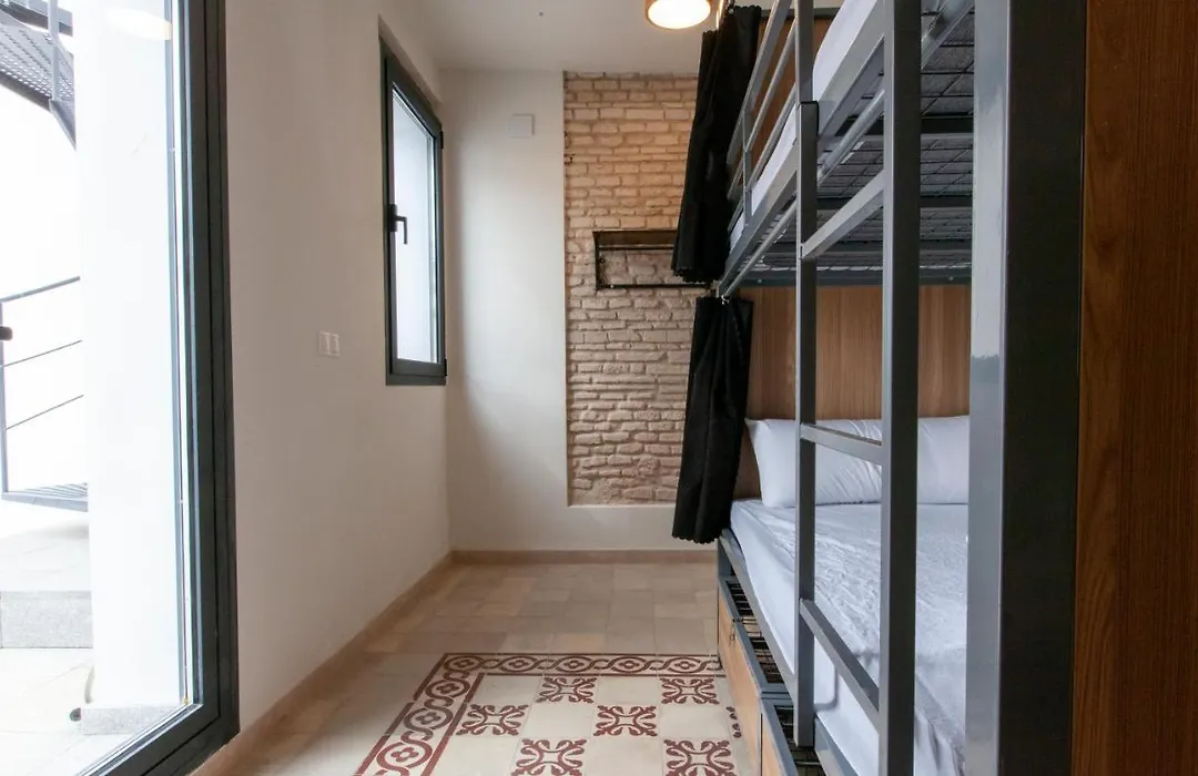 Hostel Ibarra By Bossh! Hotels-1