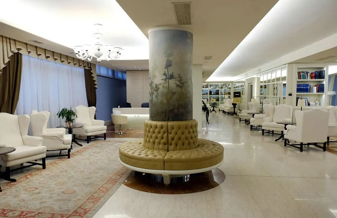 Soave Roxy Apartments-1