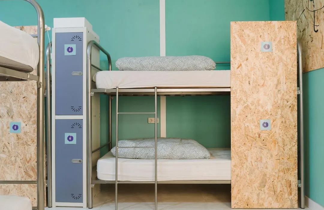 Kyo Surf Hostel-1