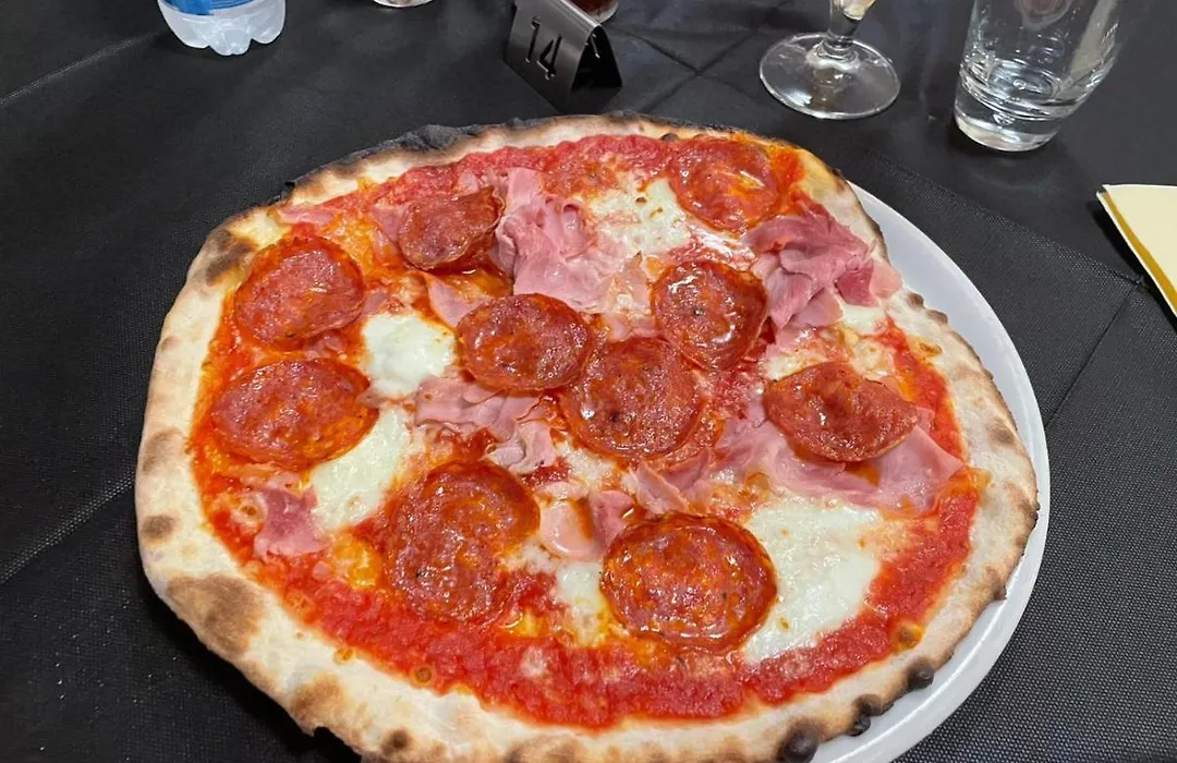 Albergo pizzeria 76 06-1