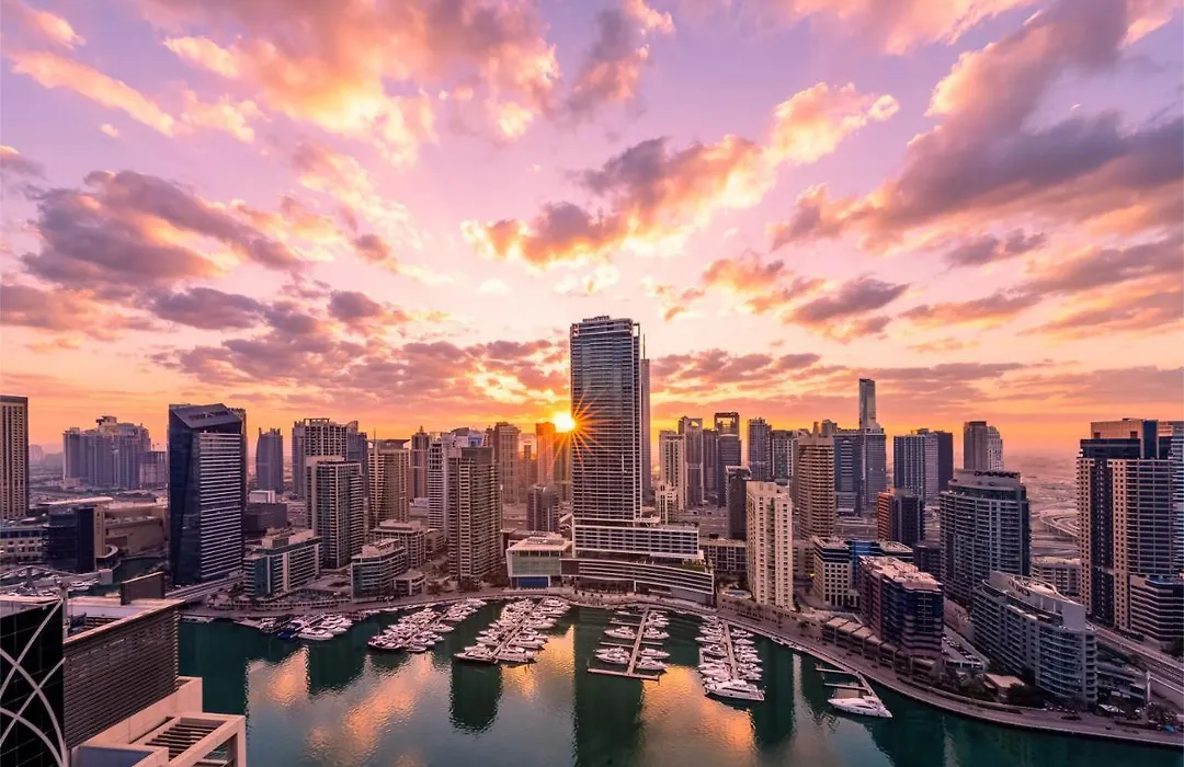 Vida Dubai Marina & Yacht Club-1