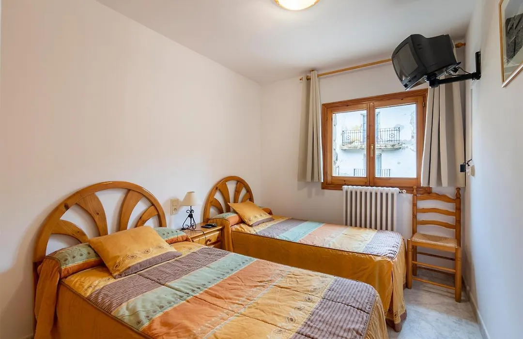 Apartamentos Vicenta-1