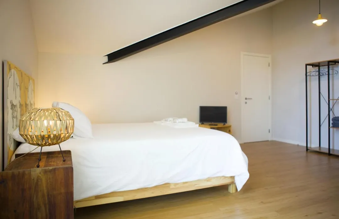 The Holy Cow - Hostel & Suites-1