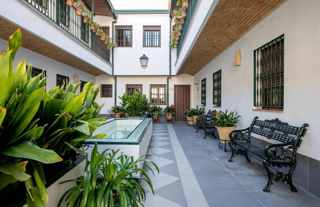 Triana Boutique Apartments By Hommyhome-1
