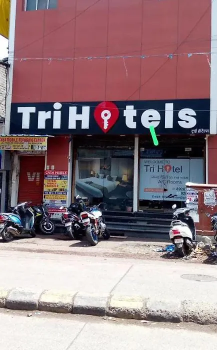 Tri Hotel-1