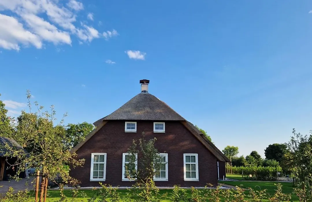 De WiedenWeide-1