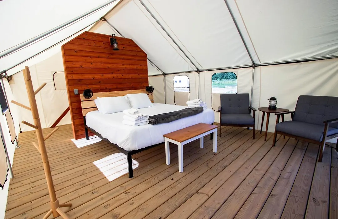 Off Map Glamping-1