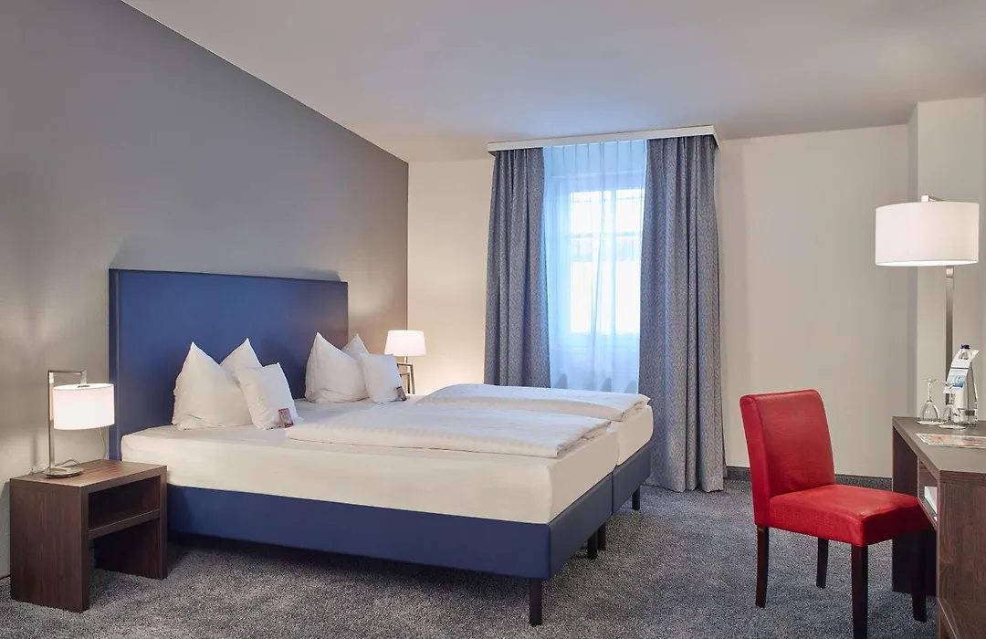 B&K Hotels-1