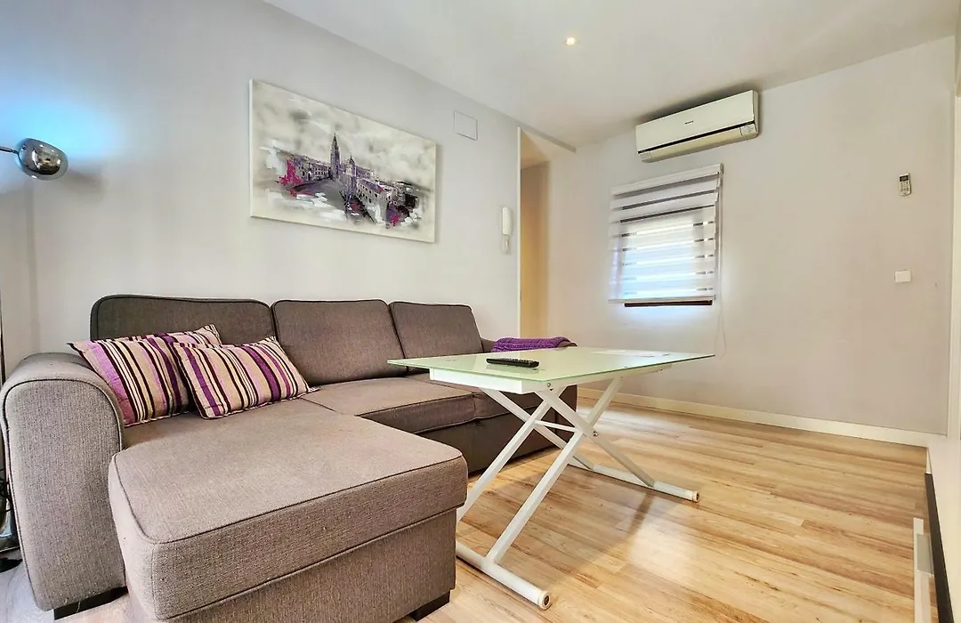 Cervantes Apartamentos-1