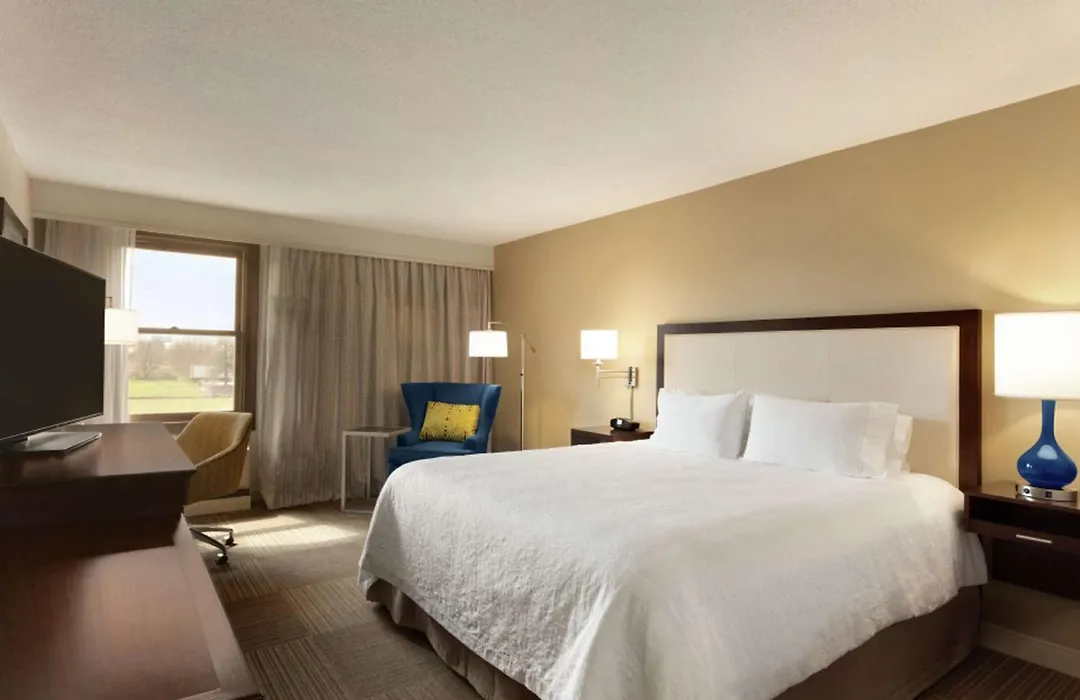 Hampton Inn And Suites Springdale-1