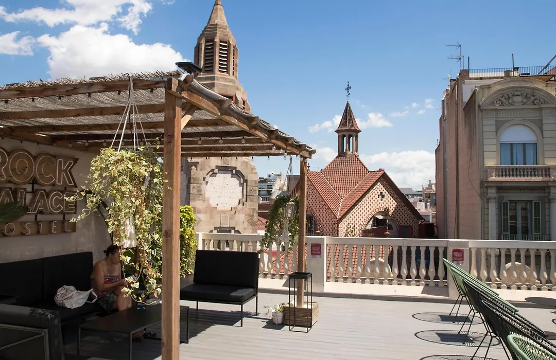 Sant Jordi Hostels Rock Palace-1