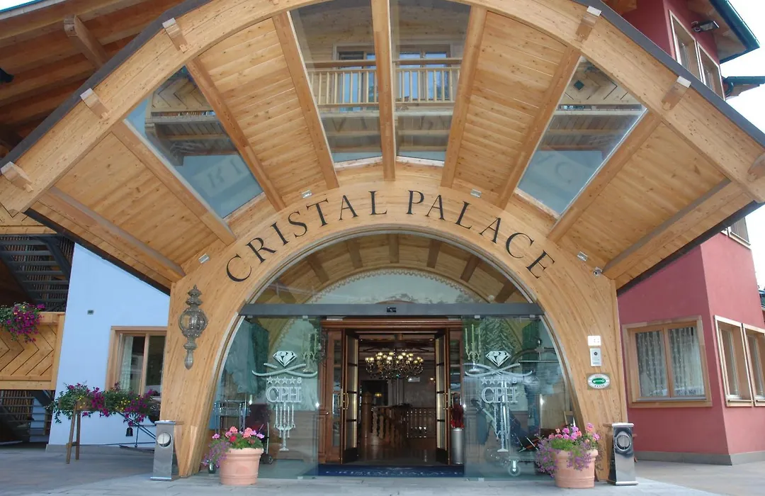 Cristal Palace Hotel-1