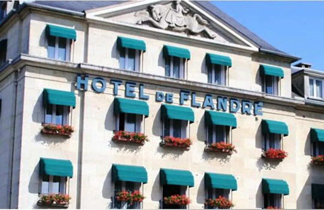 Hôtel de Flandre Centre-Ville, vue Oise-1