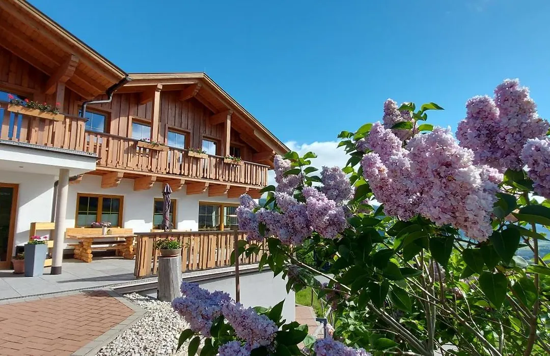 La Montana Ski & Hiking Lodge-1