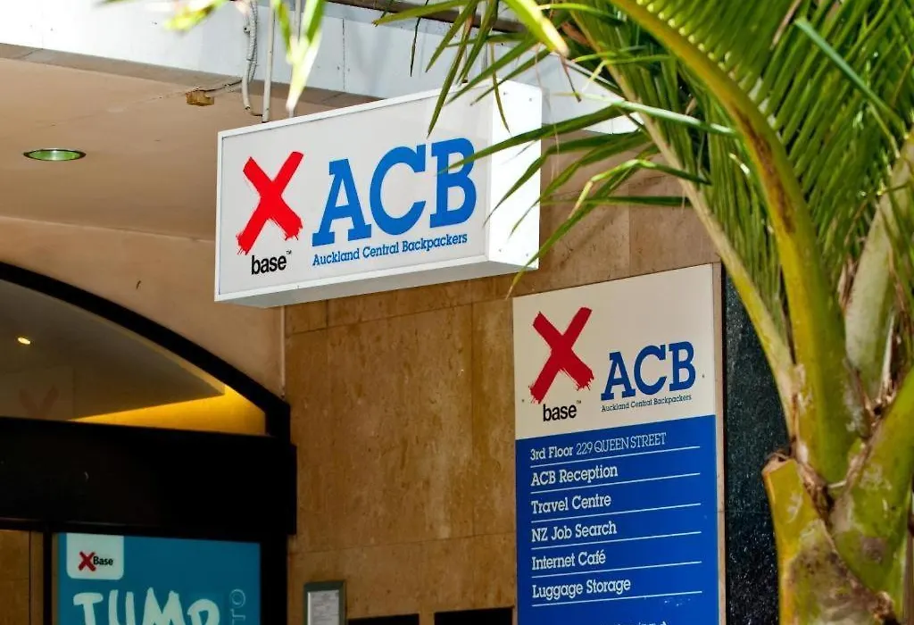 Base Auckland-1