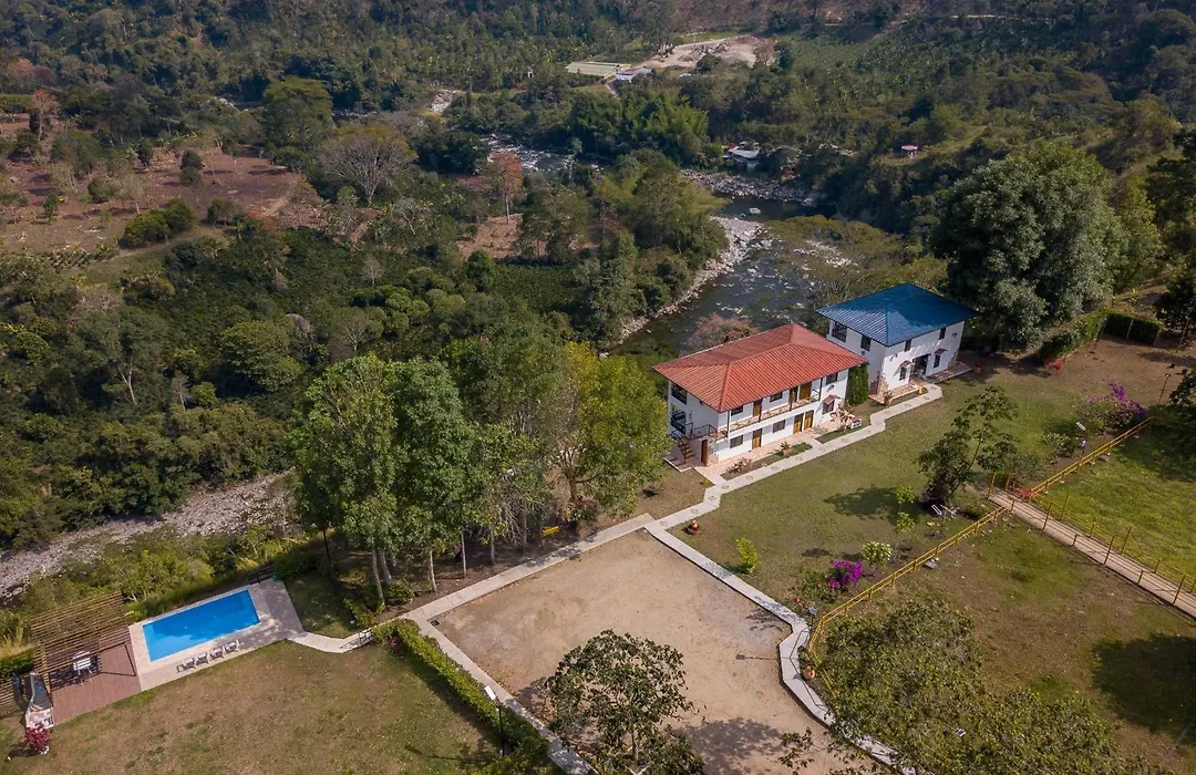 Hotel Campestre El Triunfo-1