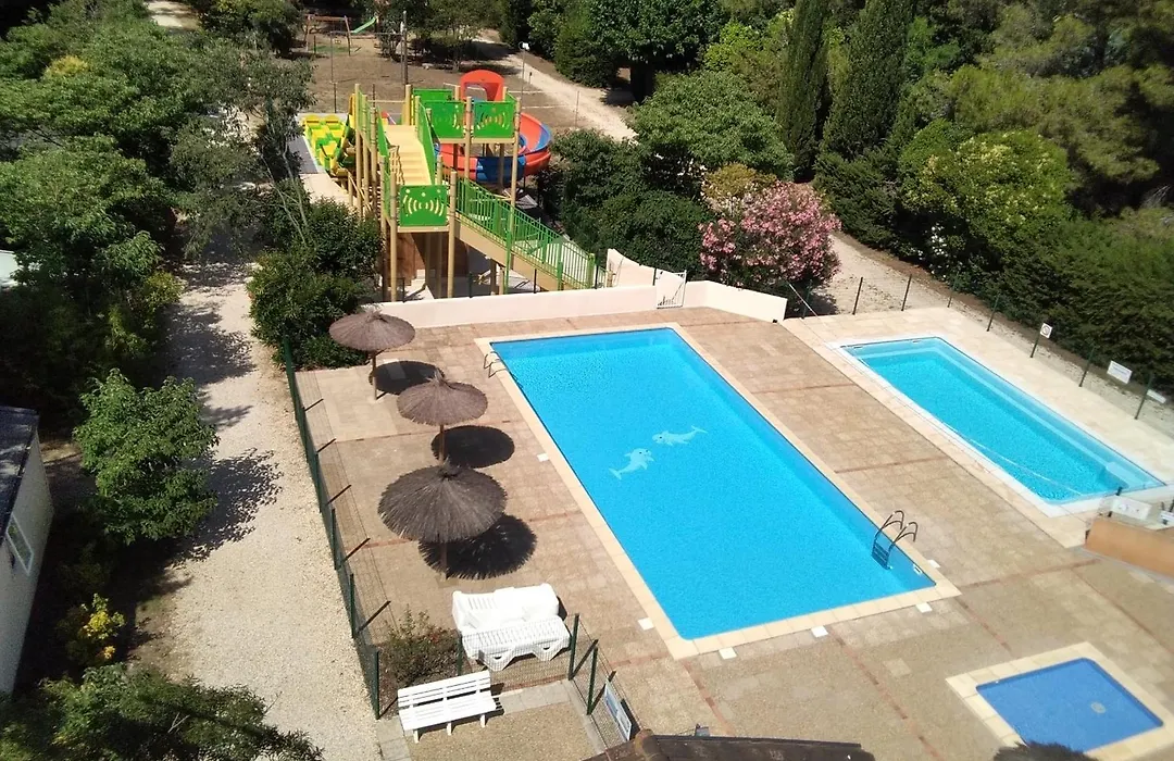 Camping De La Chapelette-1