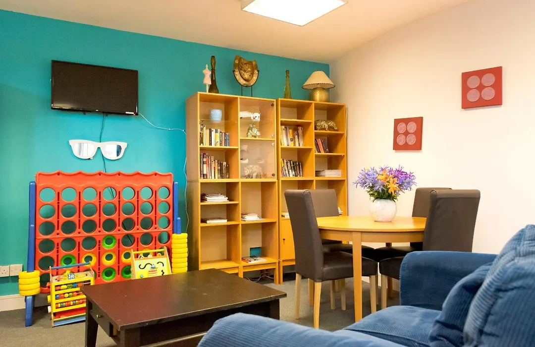Yha London Thameside-1