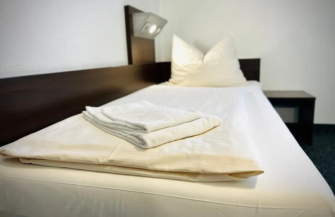 Jugendherberge City-Hostel Koeln-Riehl-1