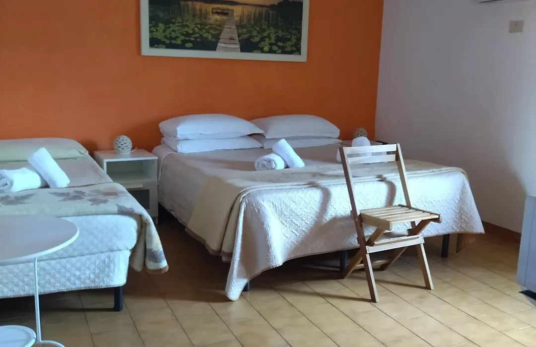 B&B La Pace Ardea-1