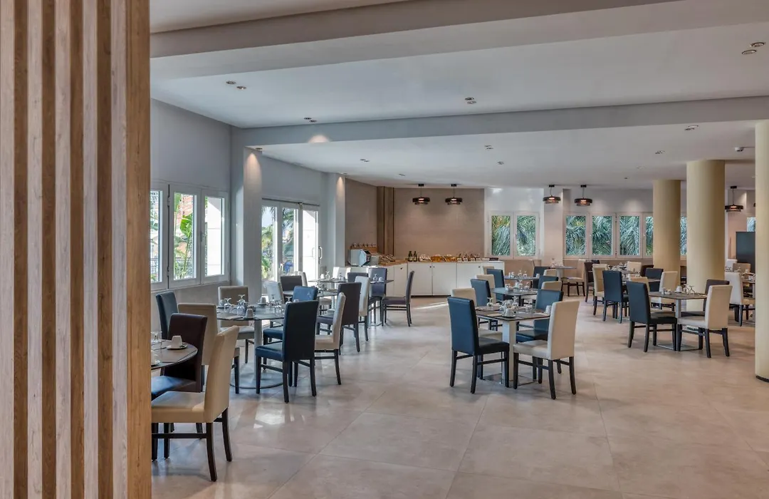Ohtels Gran Hotel Almeria-1