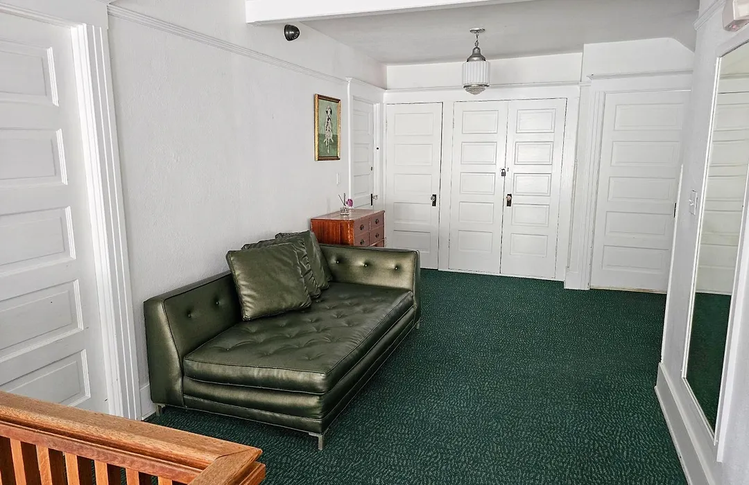 Orange Drive Hostel-1