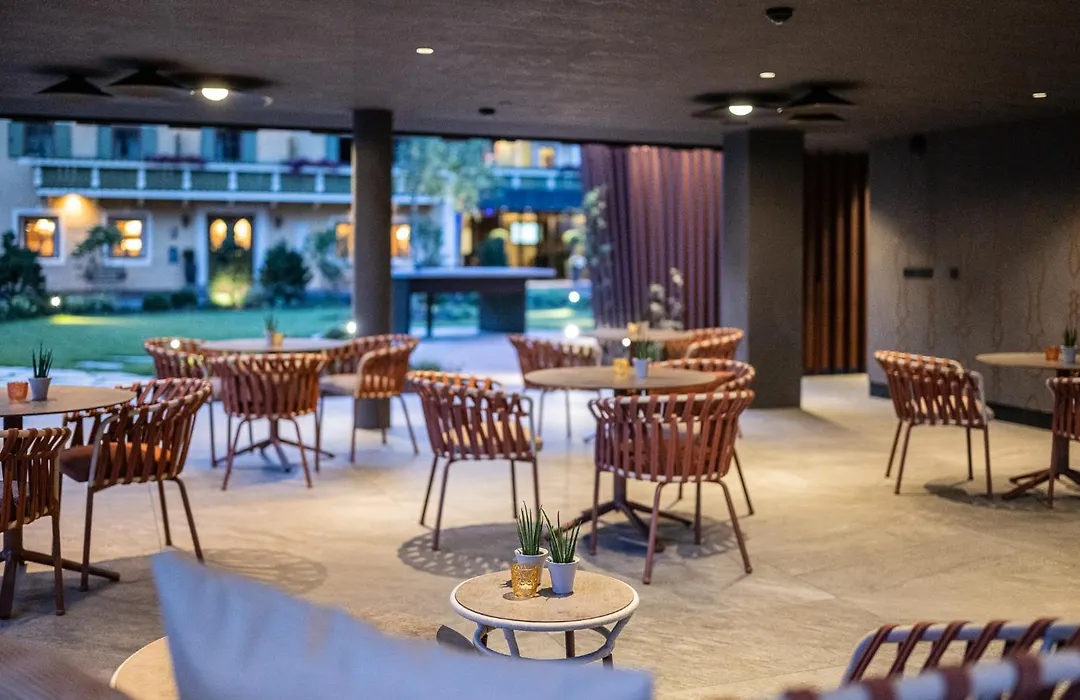 Anewandter Historic Hotel-1