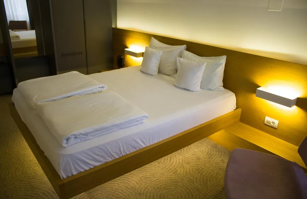 Hotel Silva-1